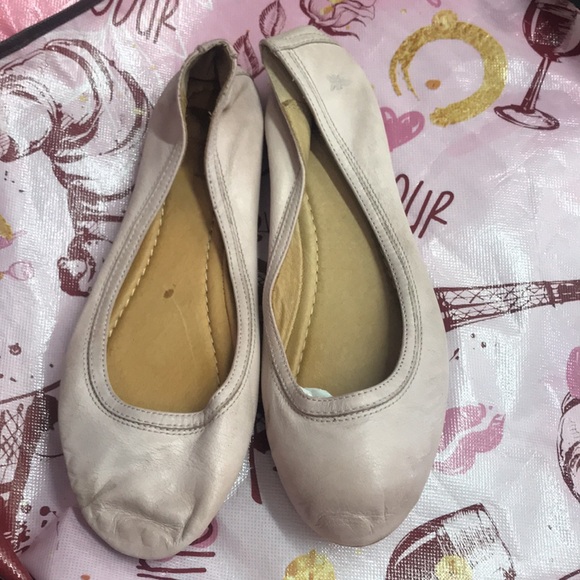 The Frye company - Picture 2 of 12